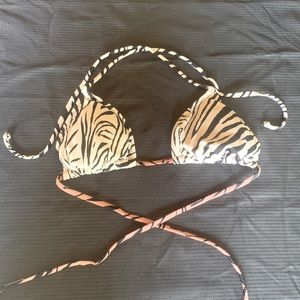 Xhilaration Medium Black and Tan Tiger Striped Bikini Top